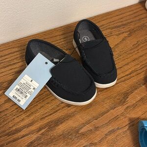 Size 5 Toddler shoes